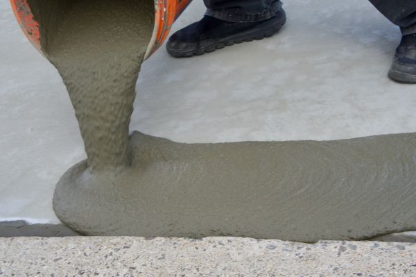 Cost of Cement Overlay Installation in Springfield